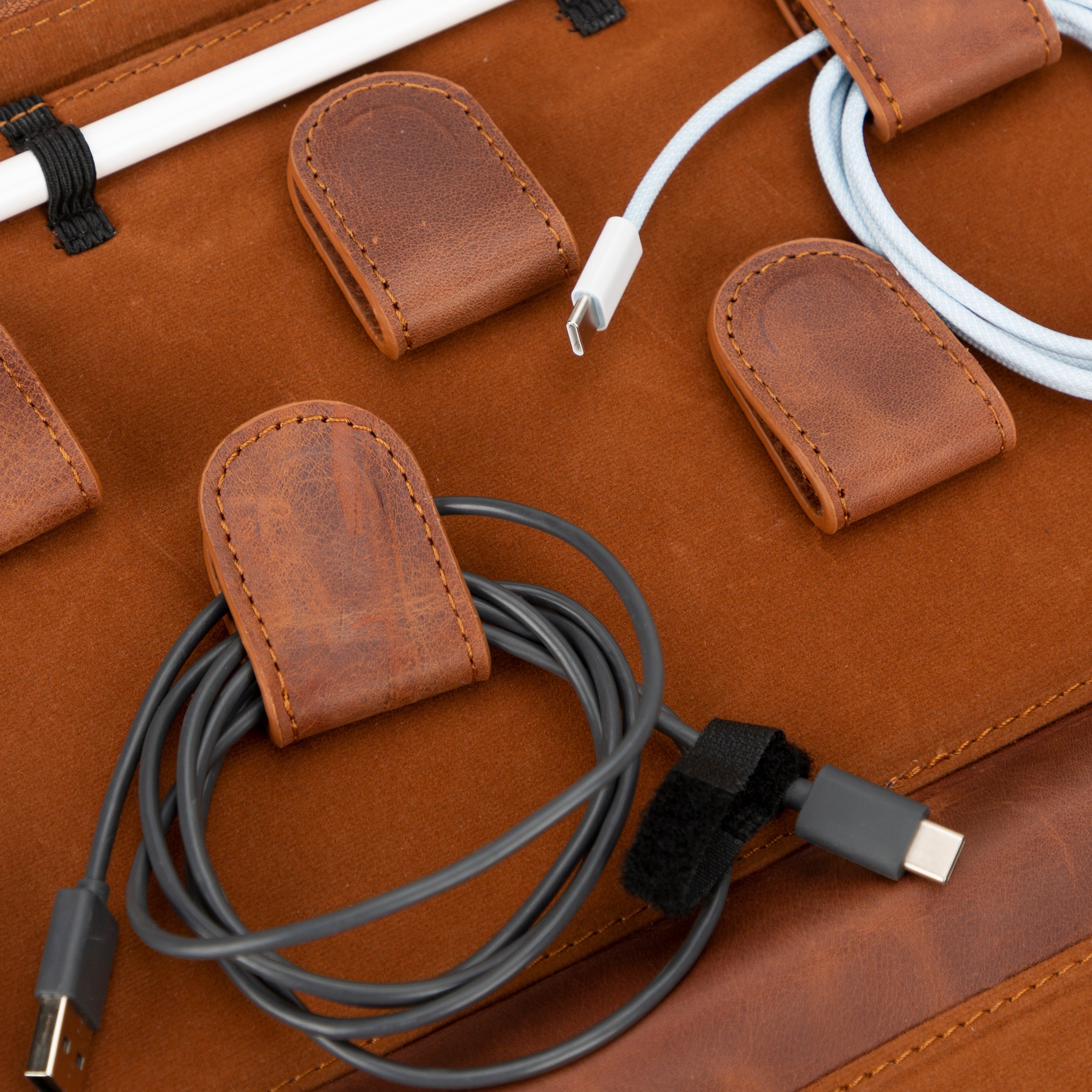 Leather Travel Cable Organizer - TORONATA - color_
