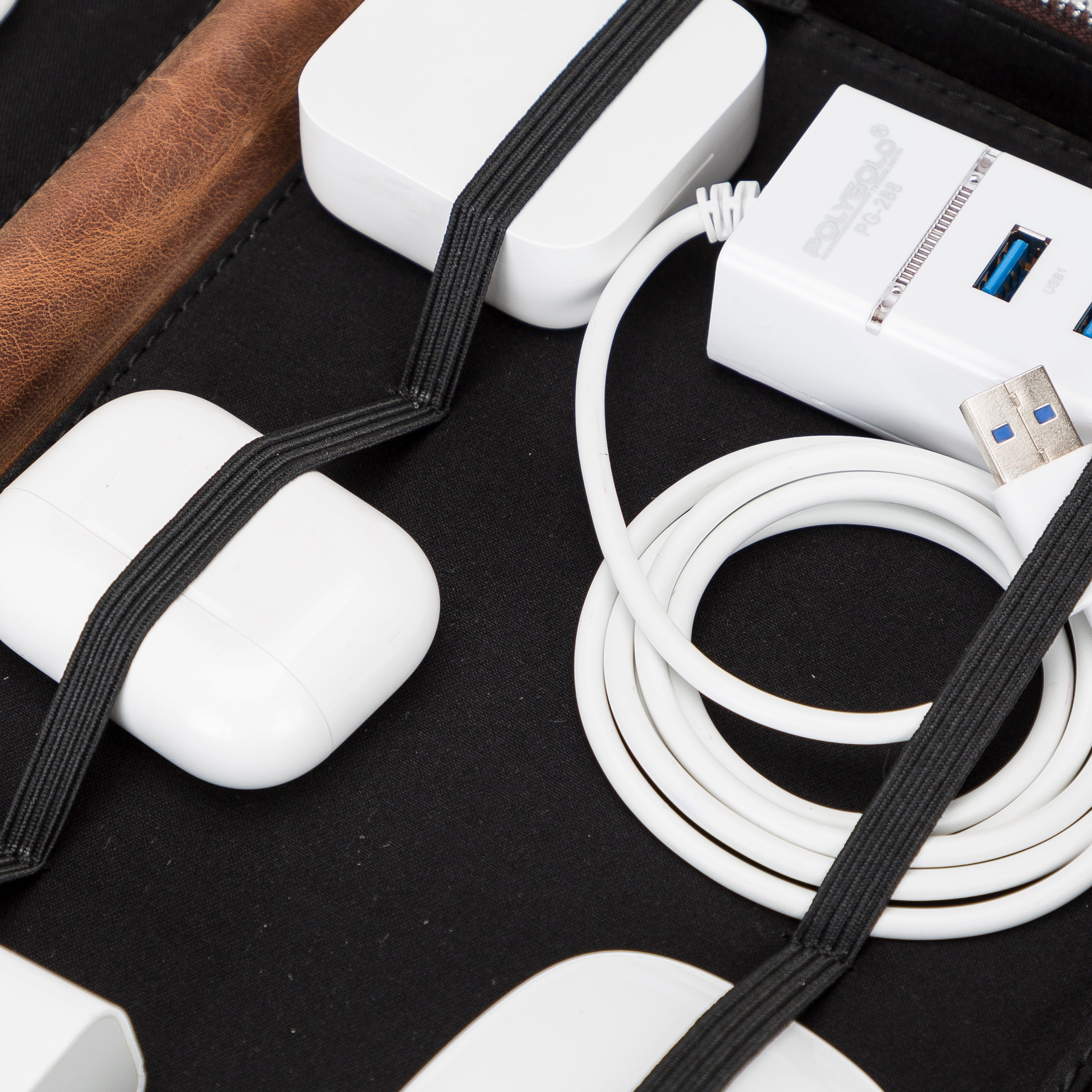Medicine Handmade Leather Cable Travel Organizer - TORONATA -