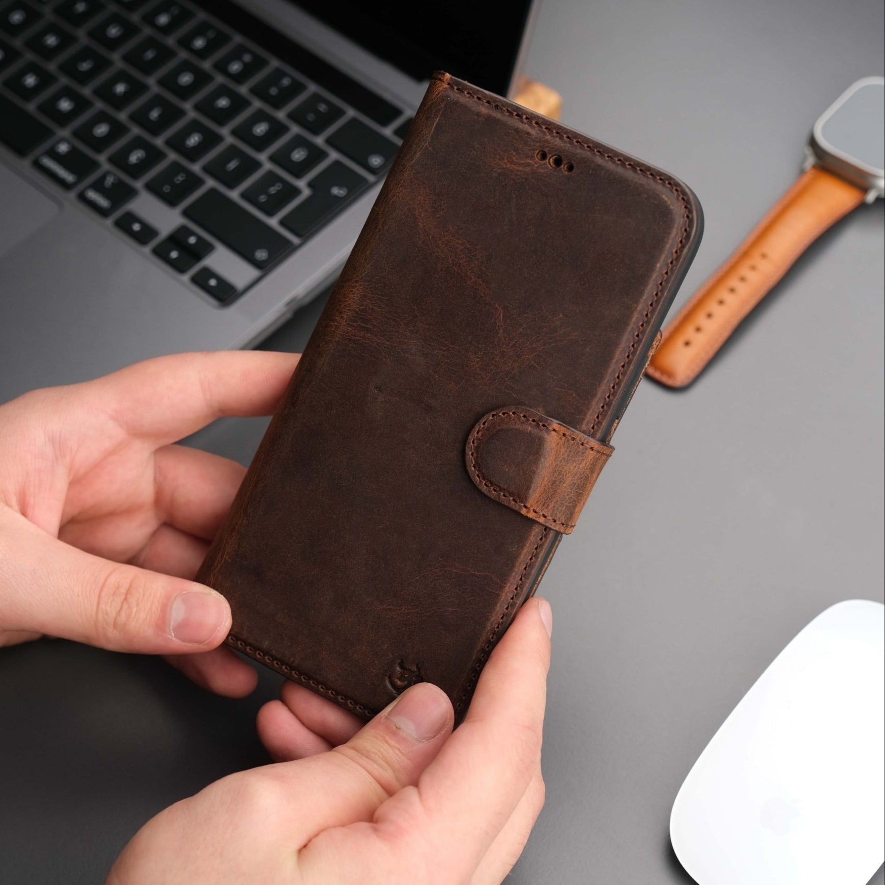 Casper iPhone 17 Wallet Case Leather MagSafe - TORONATA -