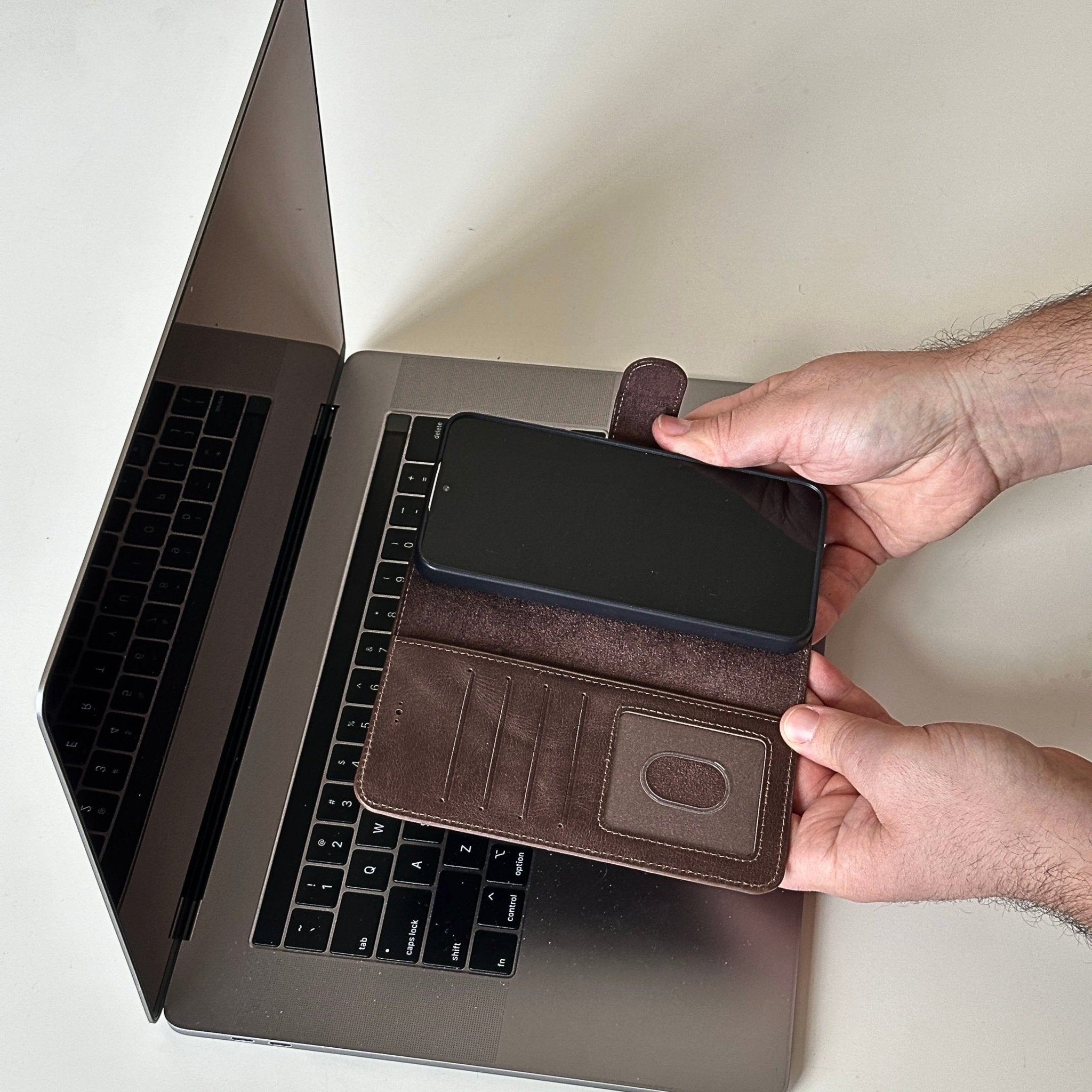 Nevada Samsung Galaxy S24 Wallet Case - TORONATA -