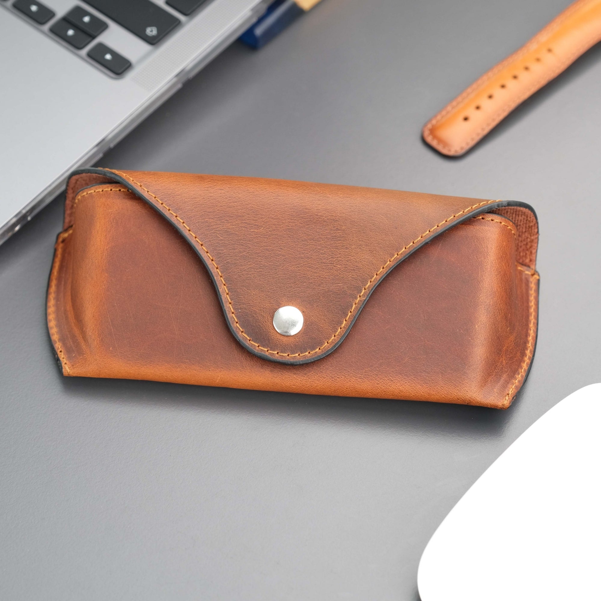 rochaster-leather-glasses-case-antic-brown-5