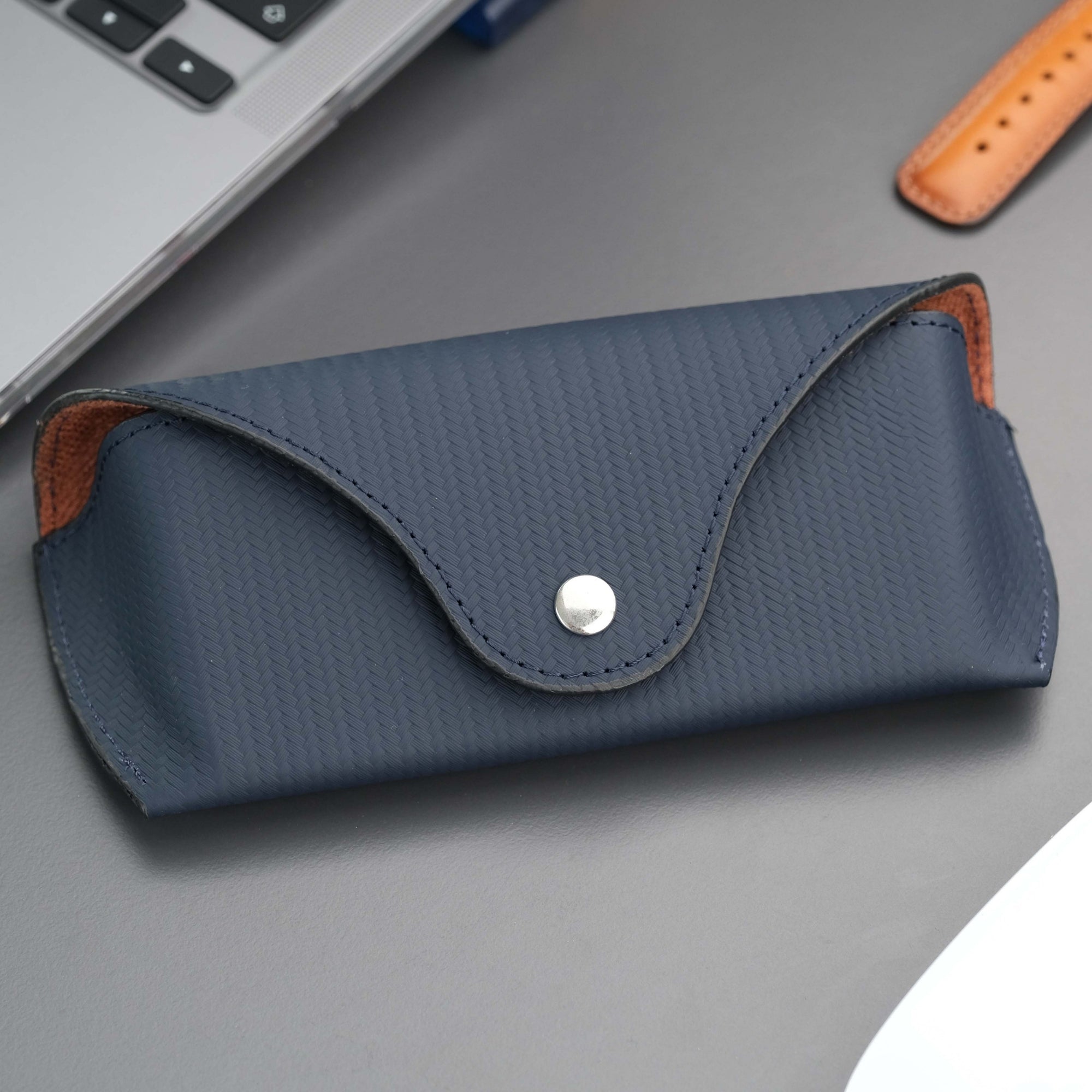 rochaster-leather-glasses-case-navy-5