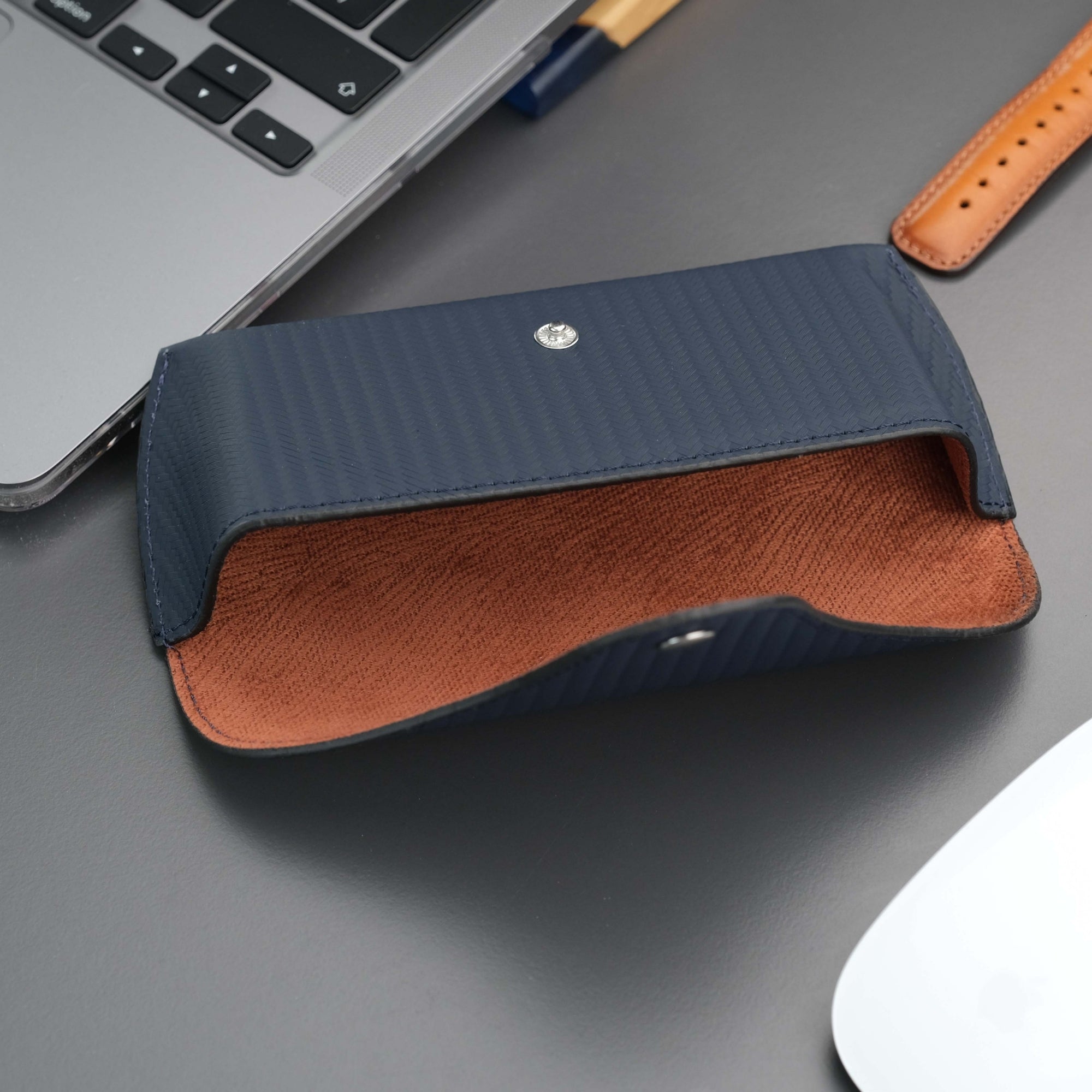 rochaster-leather-glasses-case-navy-7