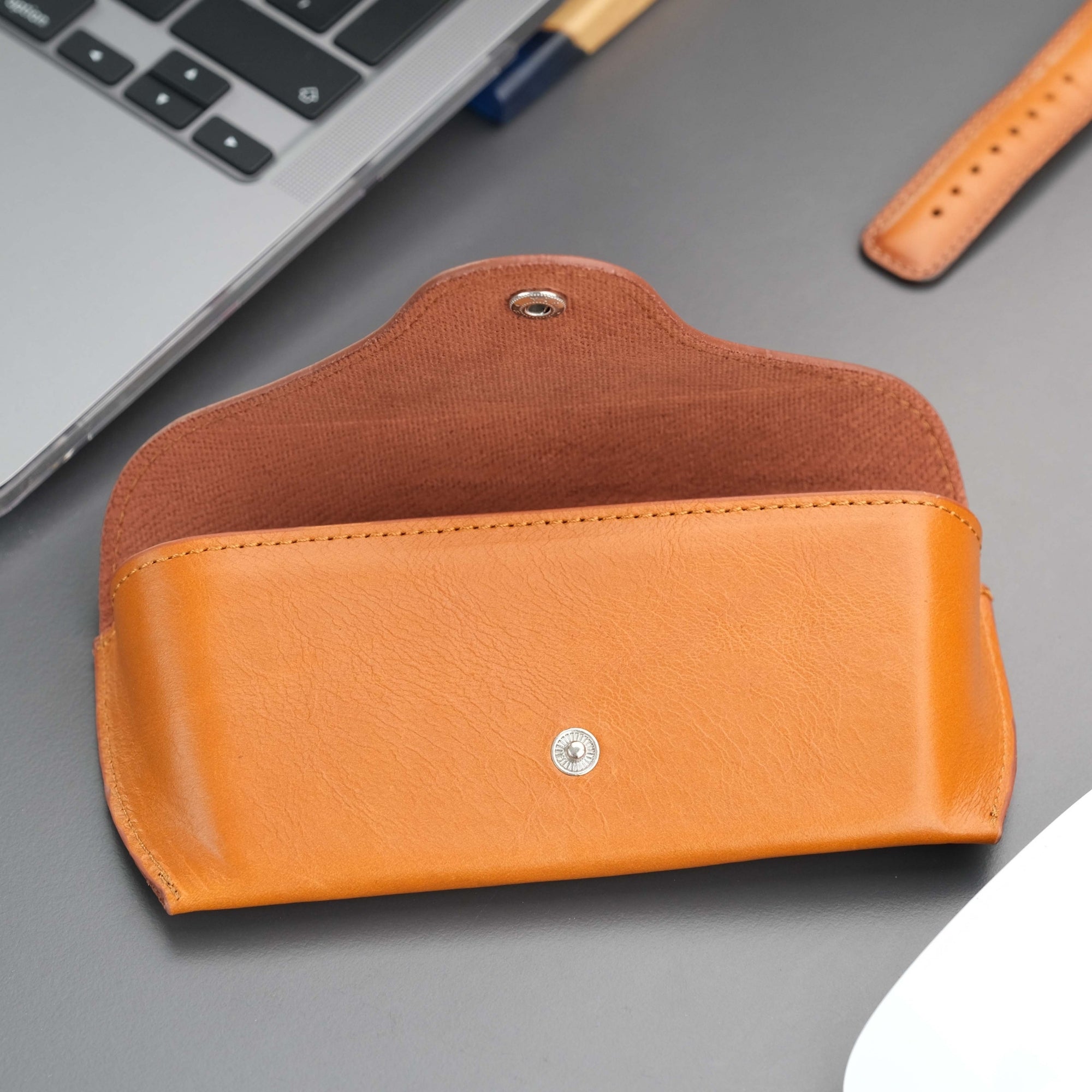 rochaster-leather-glasses-case-tan-6