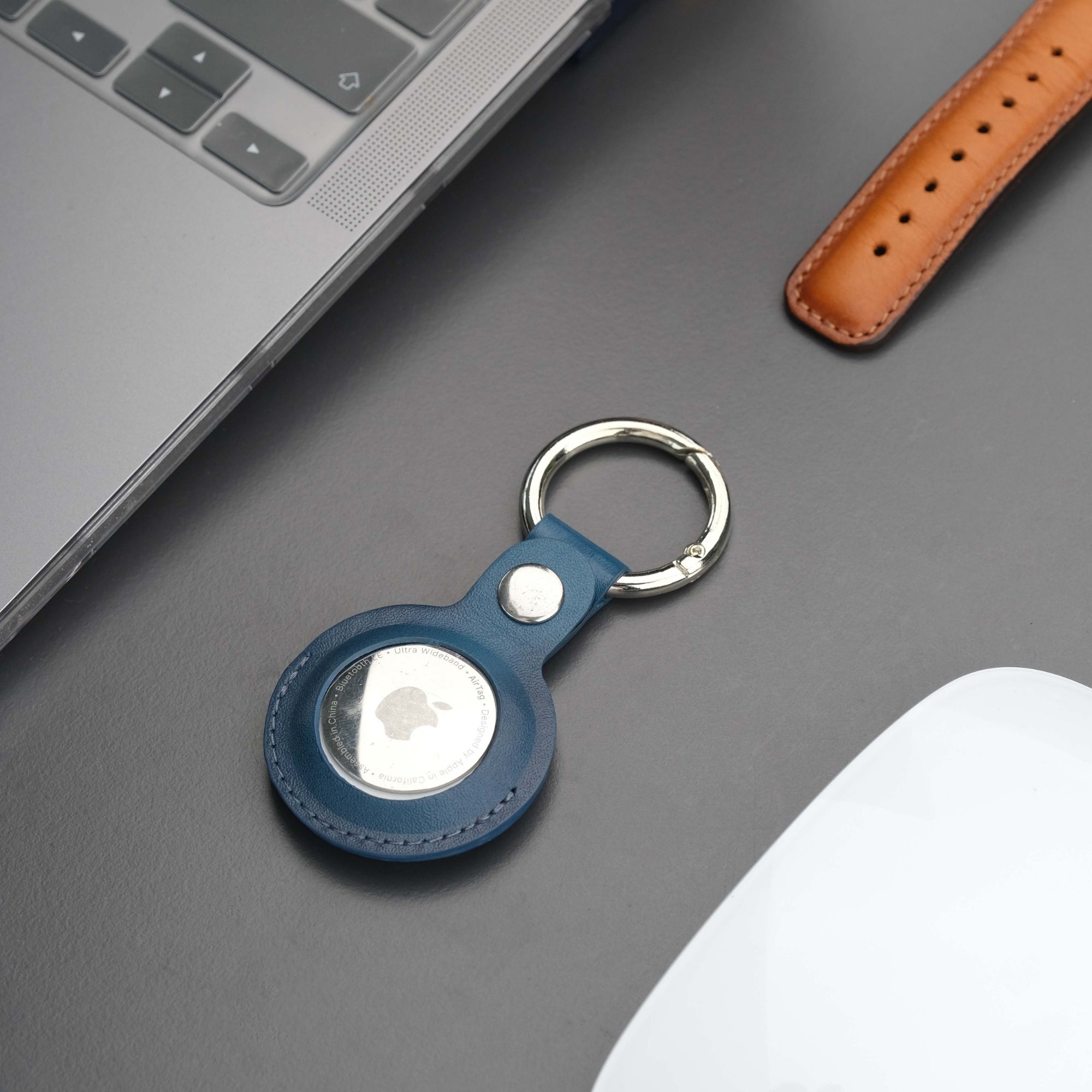 saratoga leather airtag holder - toronata -