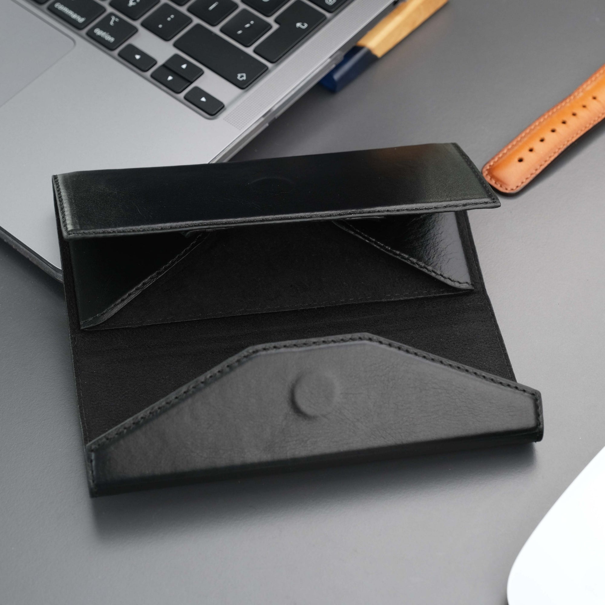 triangle leather cases for eyeglass or sunglasses - toronata -