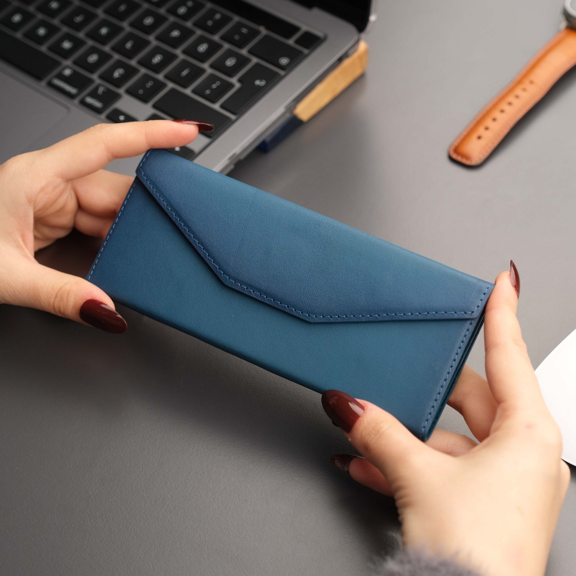triangle leather cases for eyeglass or sunglasses - toronata -