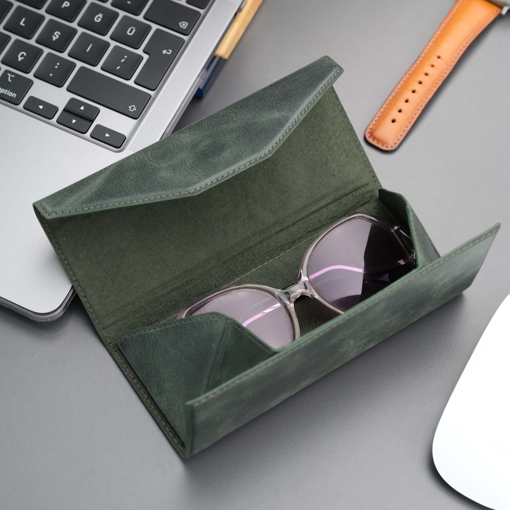 triangle leather cases for eyeglass or sunglasses - toronata -