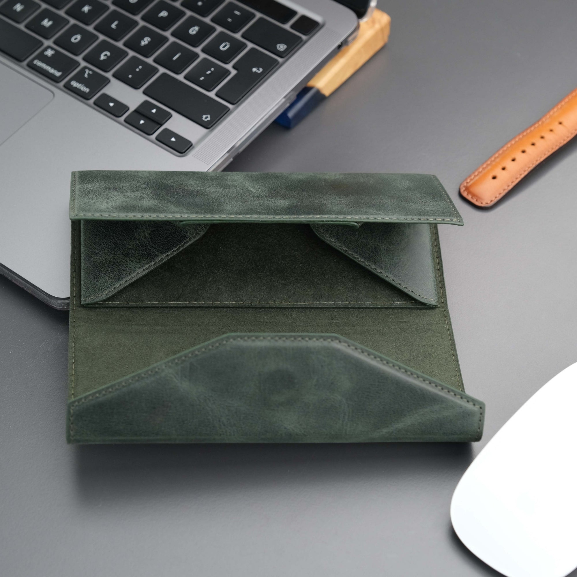 triangle leather cases for eyeglass or sunglasses - toronata -