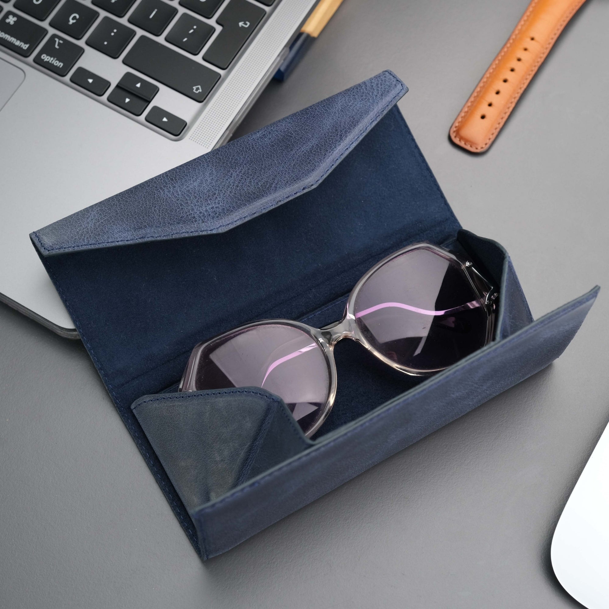 triangle leather cases for eyeglass or sunglasses - toronata -