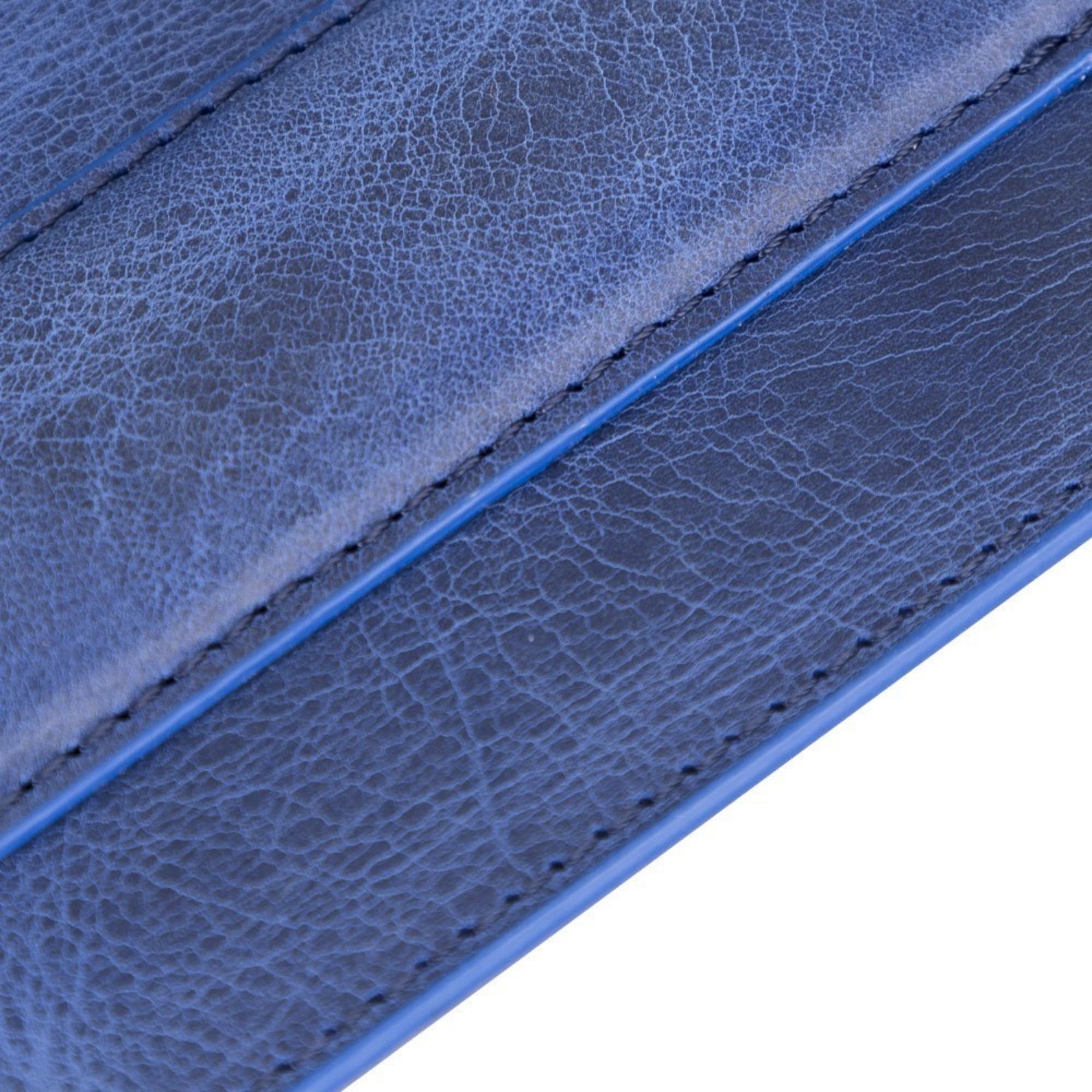 boulder full-grain leather mouse pad with hand support - toronata -