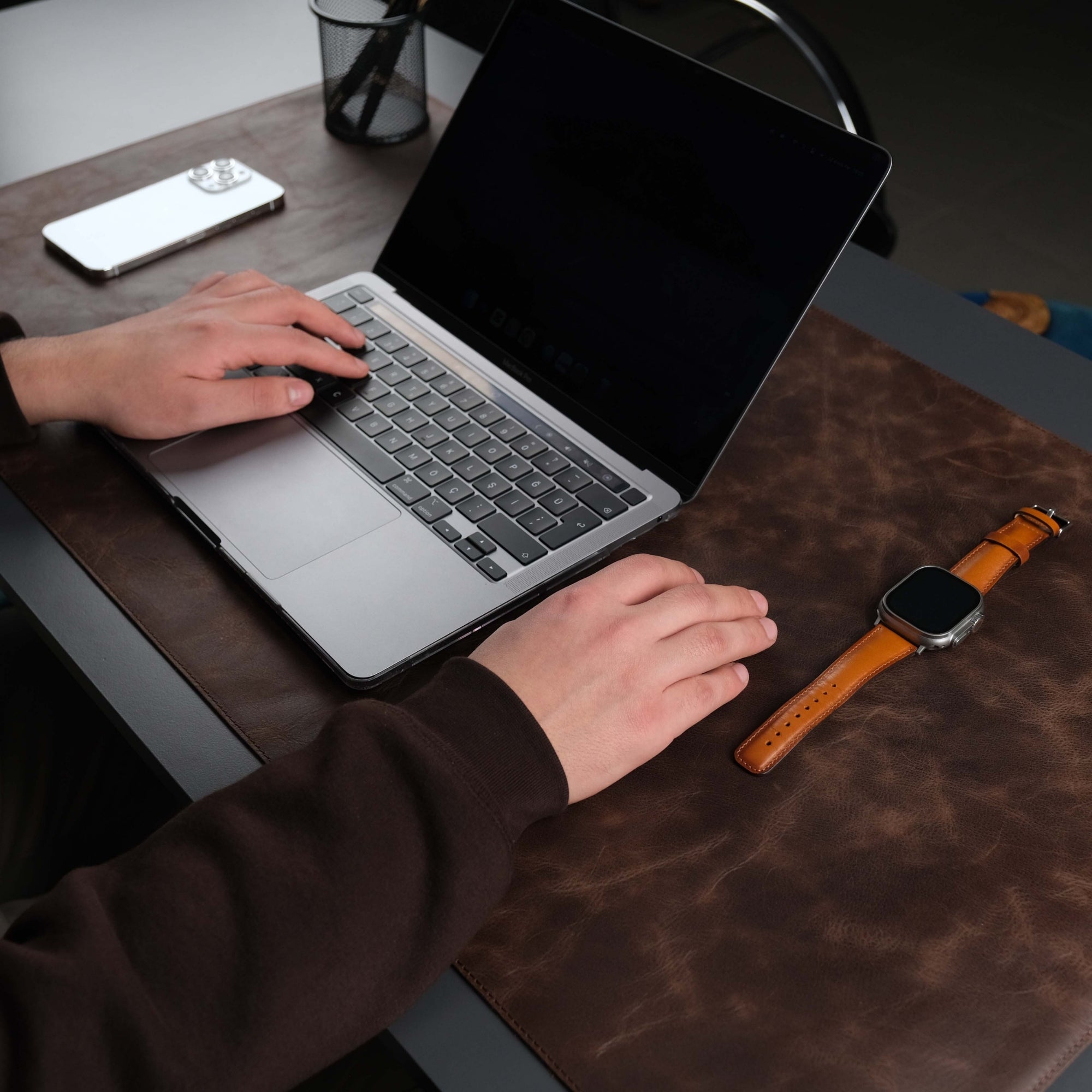 Jersey Dark Brown Leather Desk Pad for Office and Home - TORONATA - color_