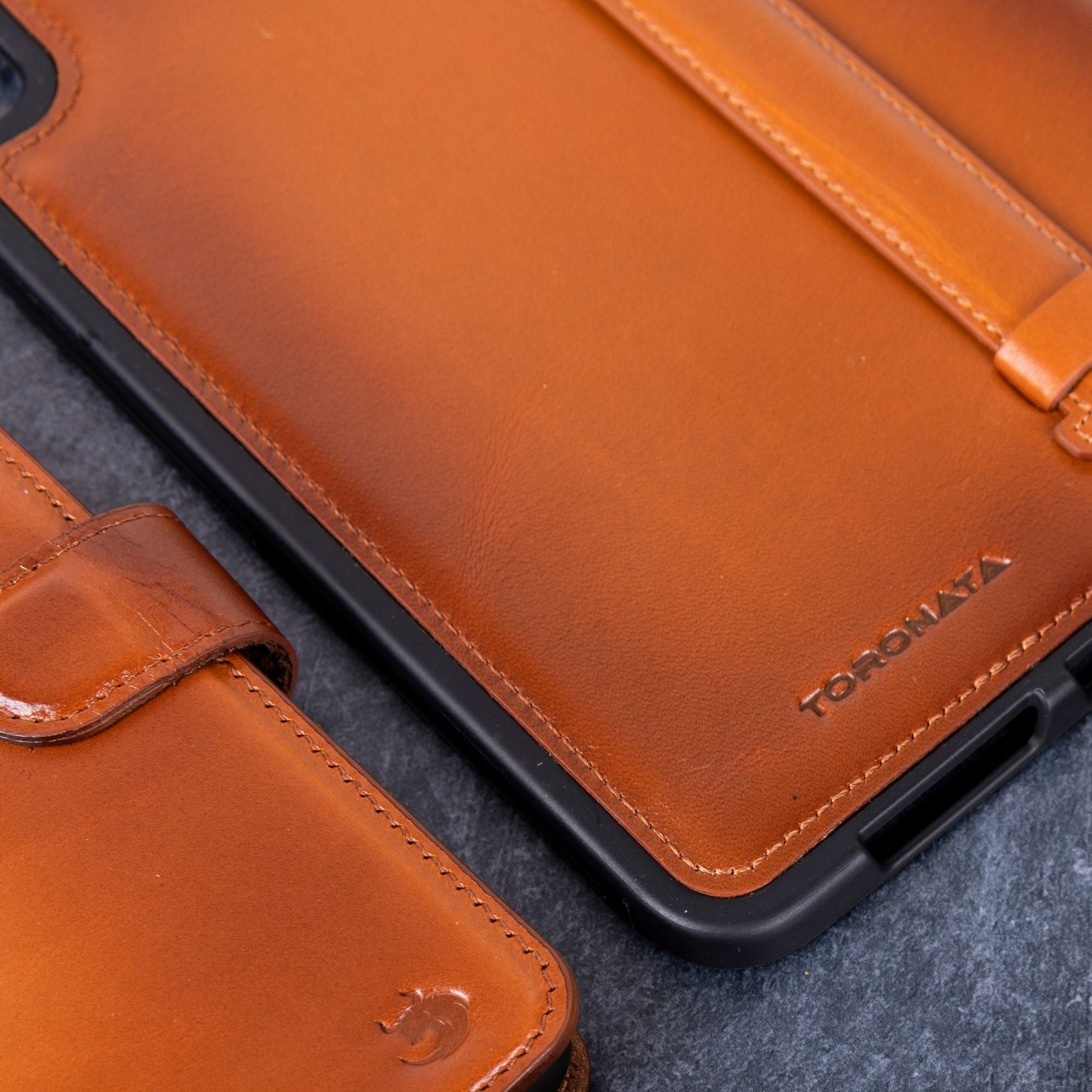 laether ipad sleeves and cases by toronata