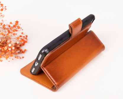 Magic iPhone 16E Detachable Leather Wallet Case - TORONATA - color_