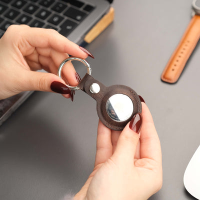 saratoga leather airtag holder - toronata - 