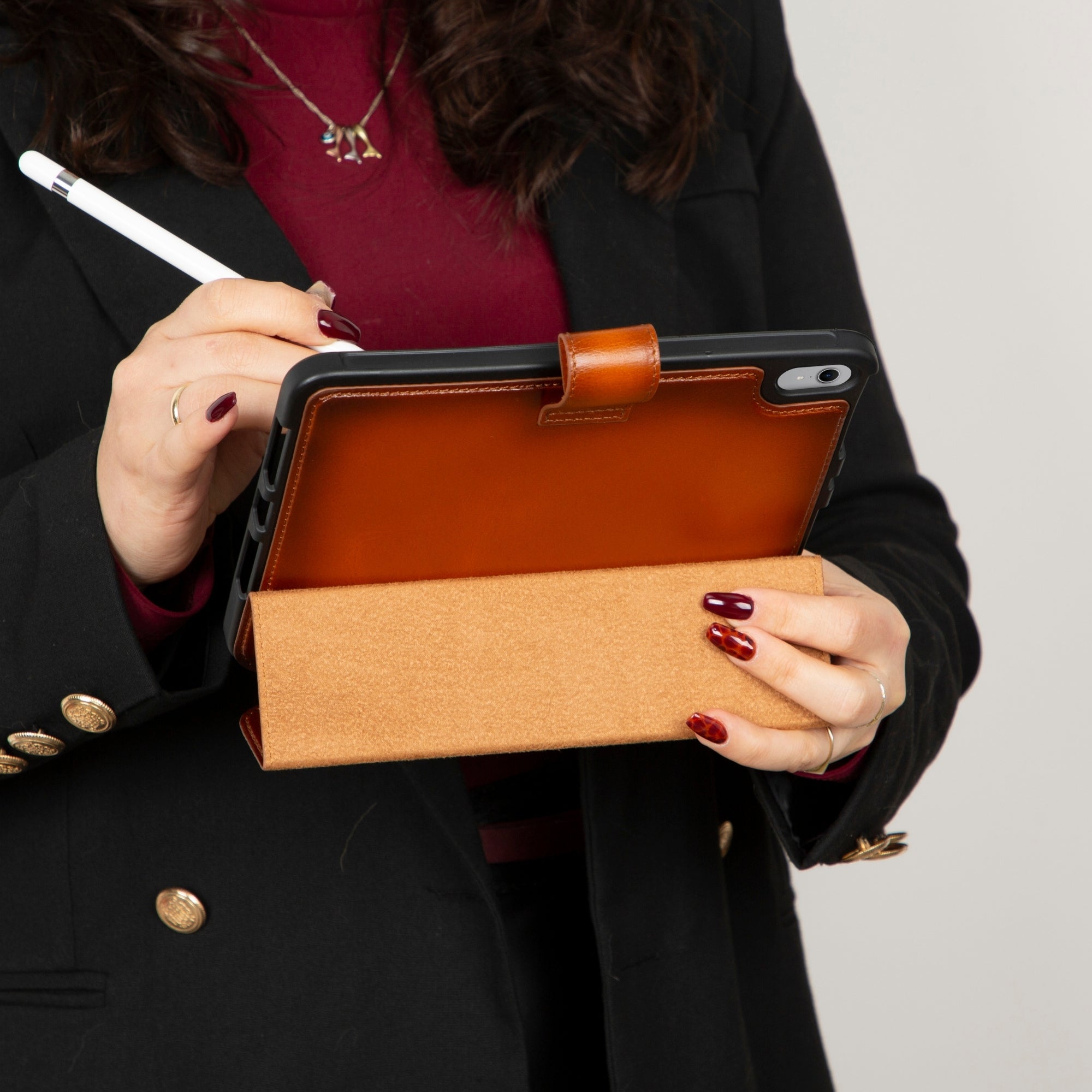 Worland Leather Case for iPad Mini 8.3-inch (A17 Pro) – TORONATA