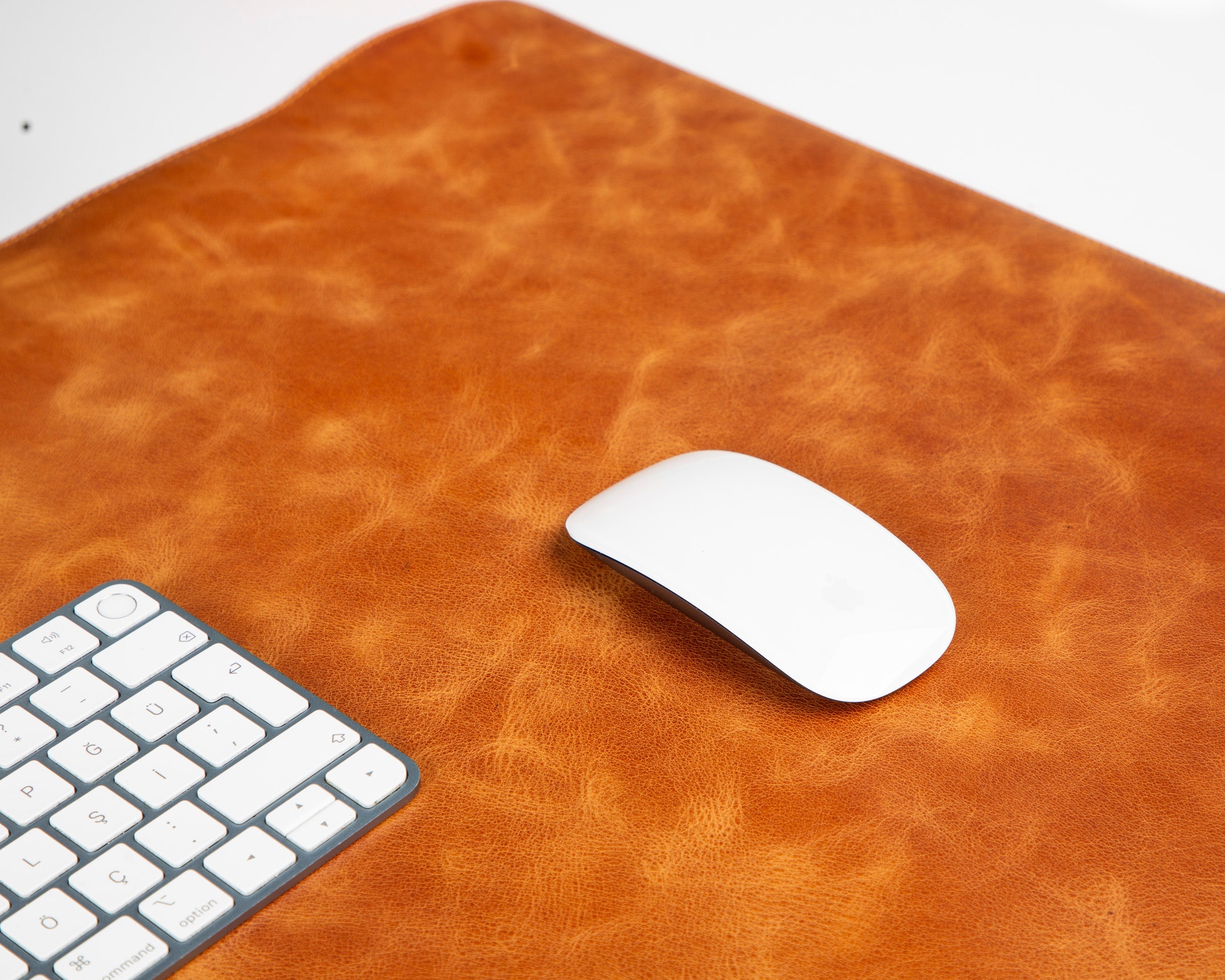 Natural Leather Desk Mat - TORONATA - color_