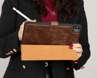 Trigon Leather iPad Pro 11" (2024) Case - TORONATA - color_ Brown