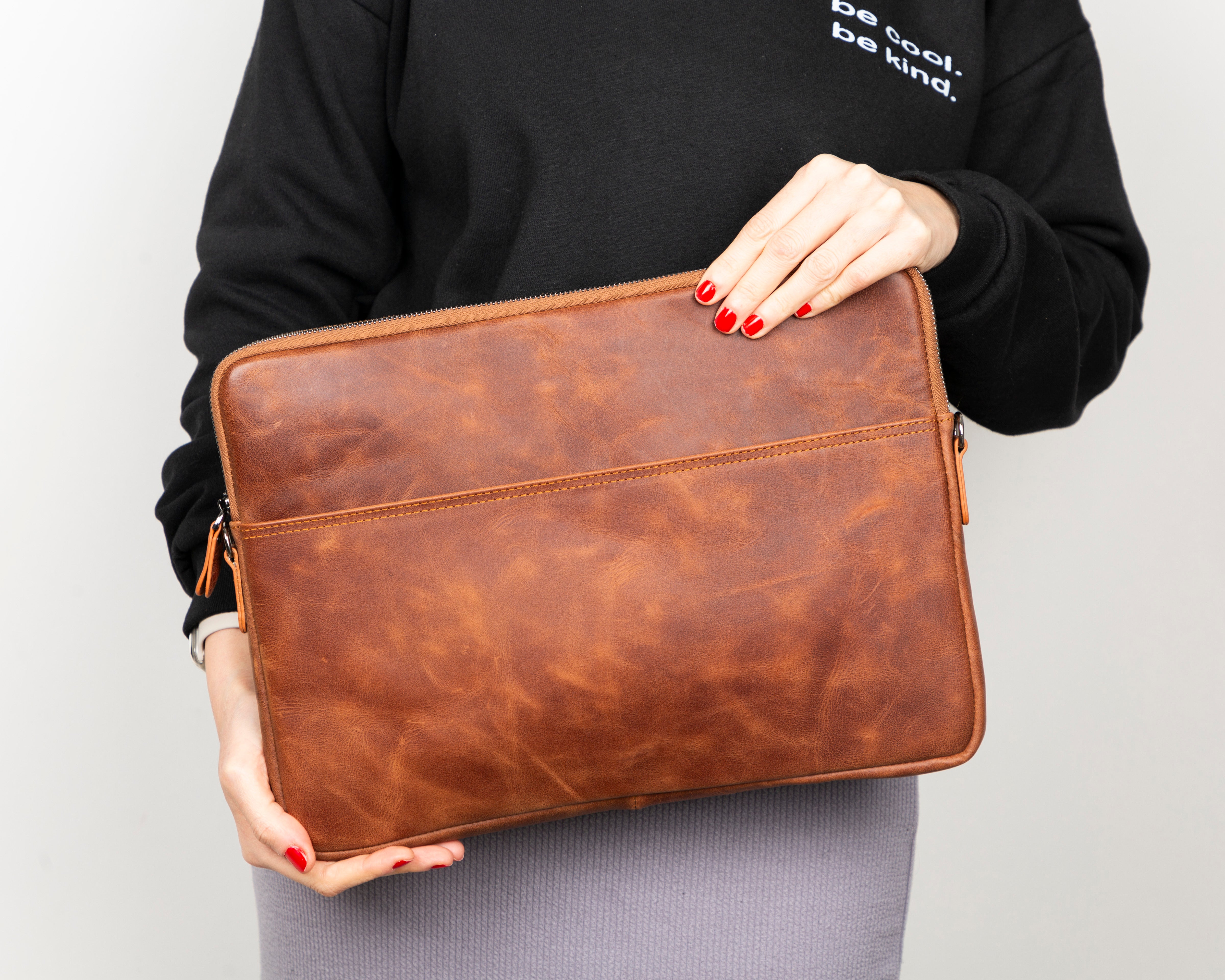 Awe Leather Laptop / Tablet Sleeve - TORONATA - color_