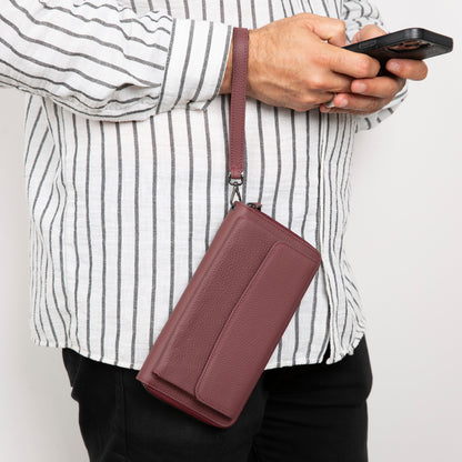 Anchorage Leather Wallet – Phone Holder & 12 Card Slots 