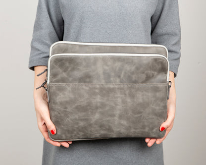 Awe Leather Laptop / Tablet Sleeve - TORONATA - color_
