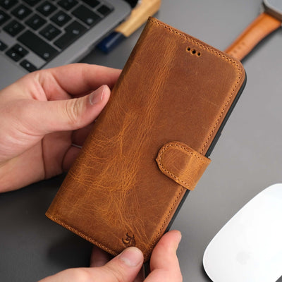 Casper Leather iPhone 14 Plus Wallet Case | MagSafe - TORONATA - 