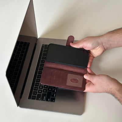 Vegas iPhone 15 Pro Wallet Case | MagSafe - TORONATA - 