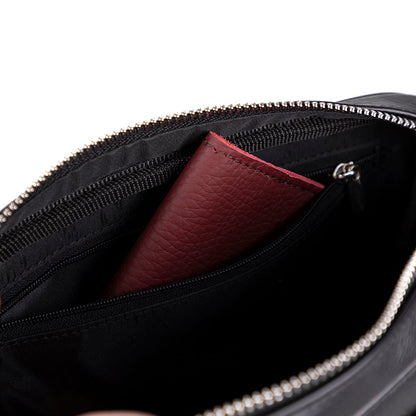 Fresno Leather Clutch – Secure Travel Wallet with Lock 