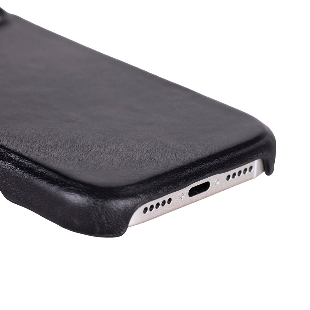 Bisbee Leather iPhone 17 Case 
