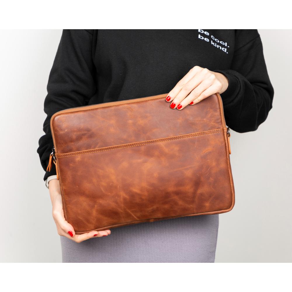 Seward Leather Laptop Bag with Shoulder Strap - MacBook Sleeve 14" & 16" #color_brown
