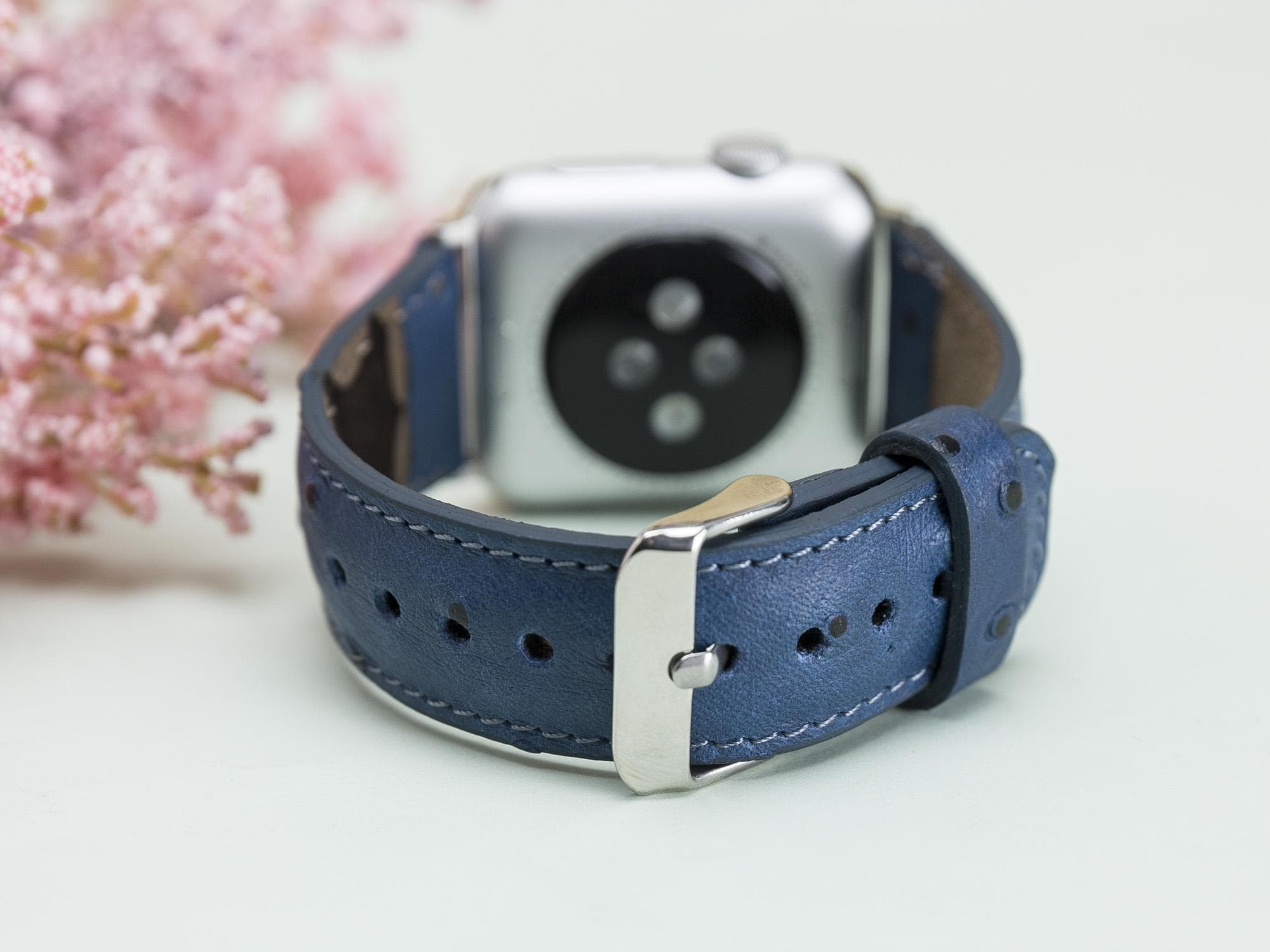 Classic Leather Apple Watch Band - TORONATA - color_