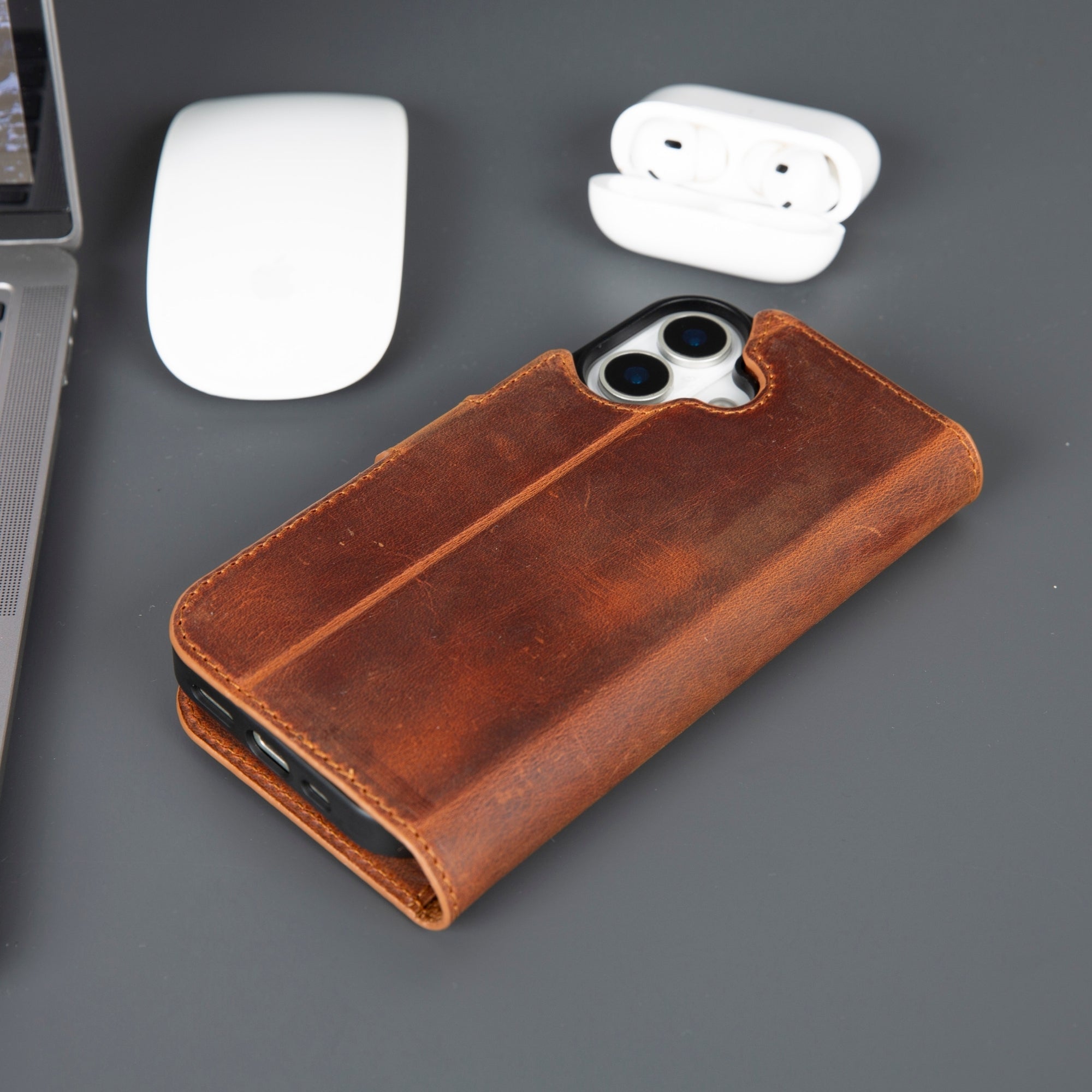 Casper iPhone 17 Wallet Case Leather MagSafe - TORONATA - #color_antic-brown