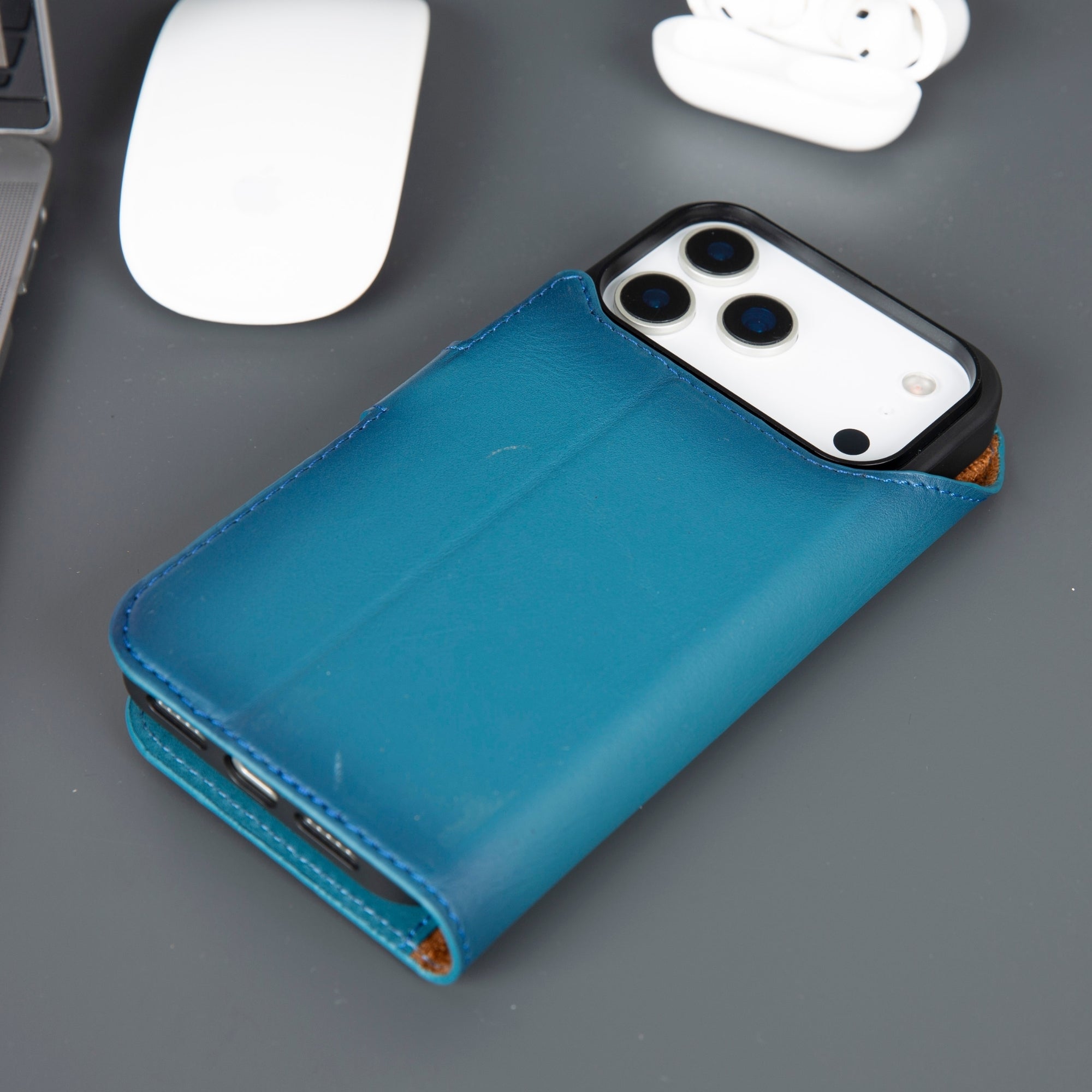 casper iphone 17 pro max blue #color_blue
