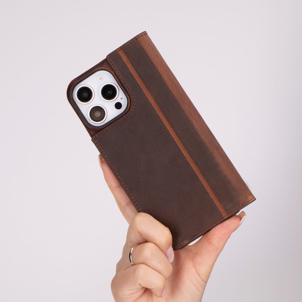 Decatur Leather iPhone 16 Pro Max Folio CaseTORONATA - #color_antic-brown