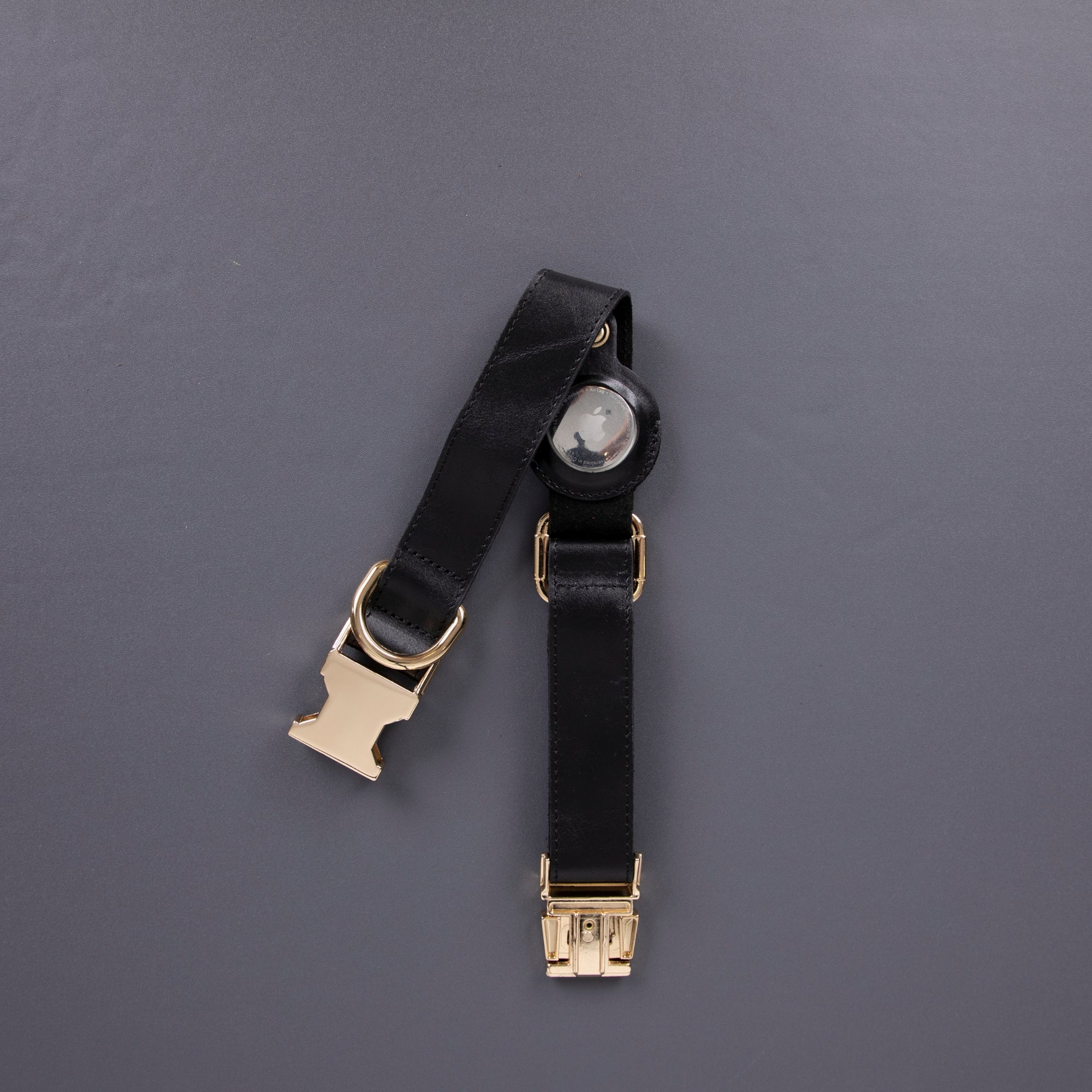 Charlotte Handcrafted Calfskin Leather Dog Collar - Compatible with AirTag 