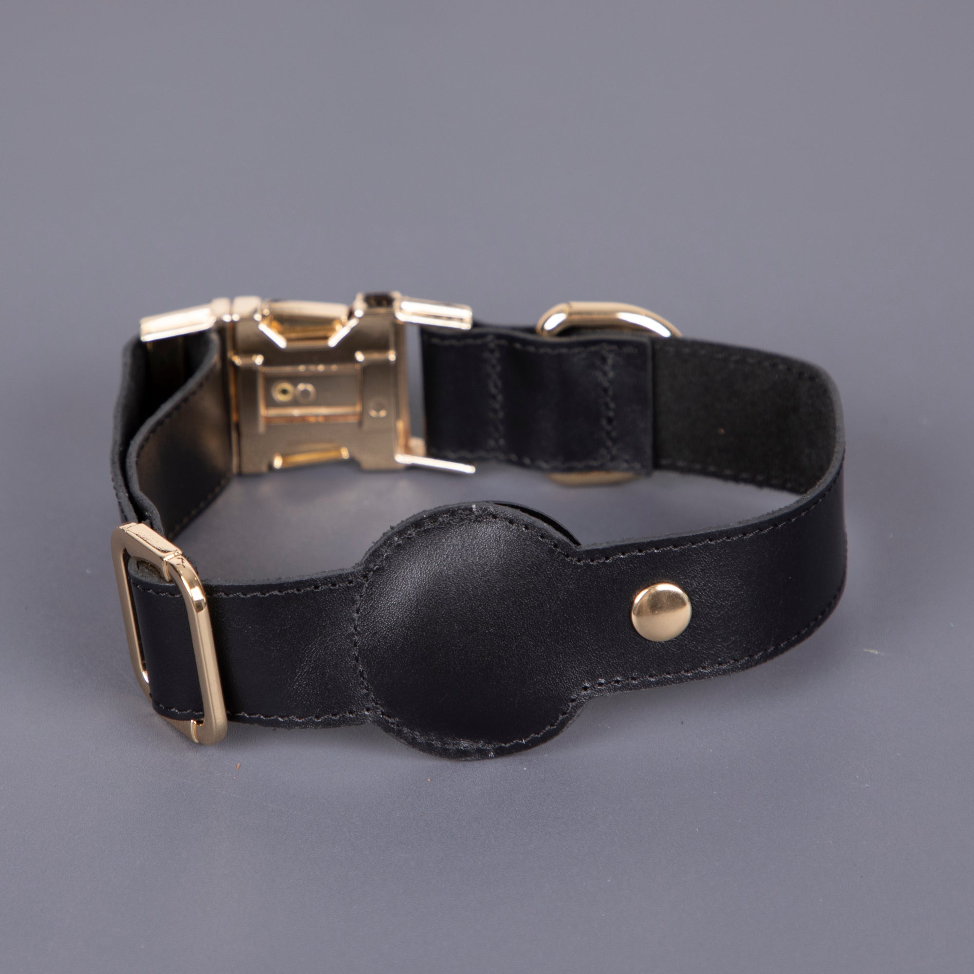 Charlotte Handcrafted Calfskin Leather Dog Collar - Compatible with AirTag 