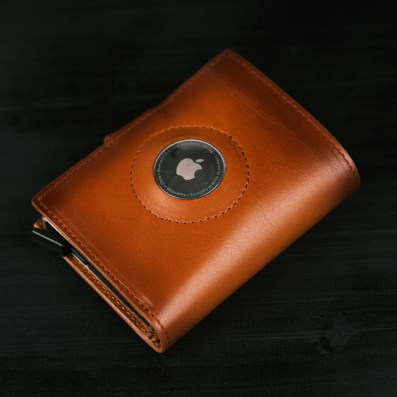 leather airtag wallet
