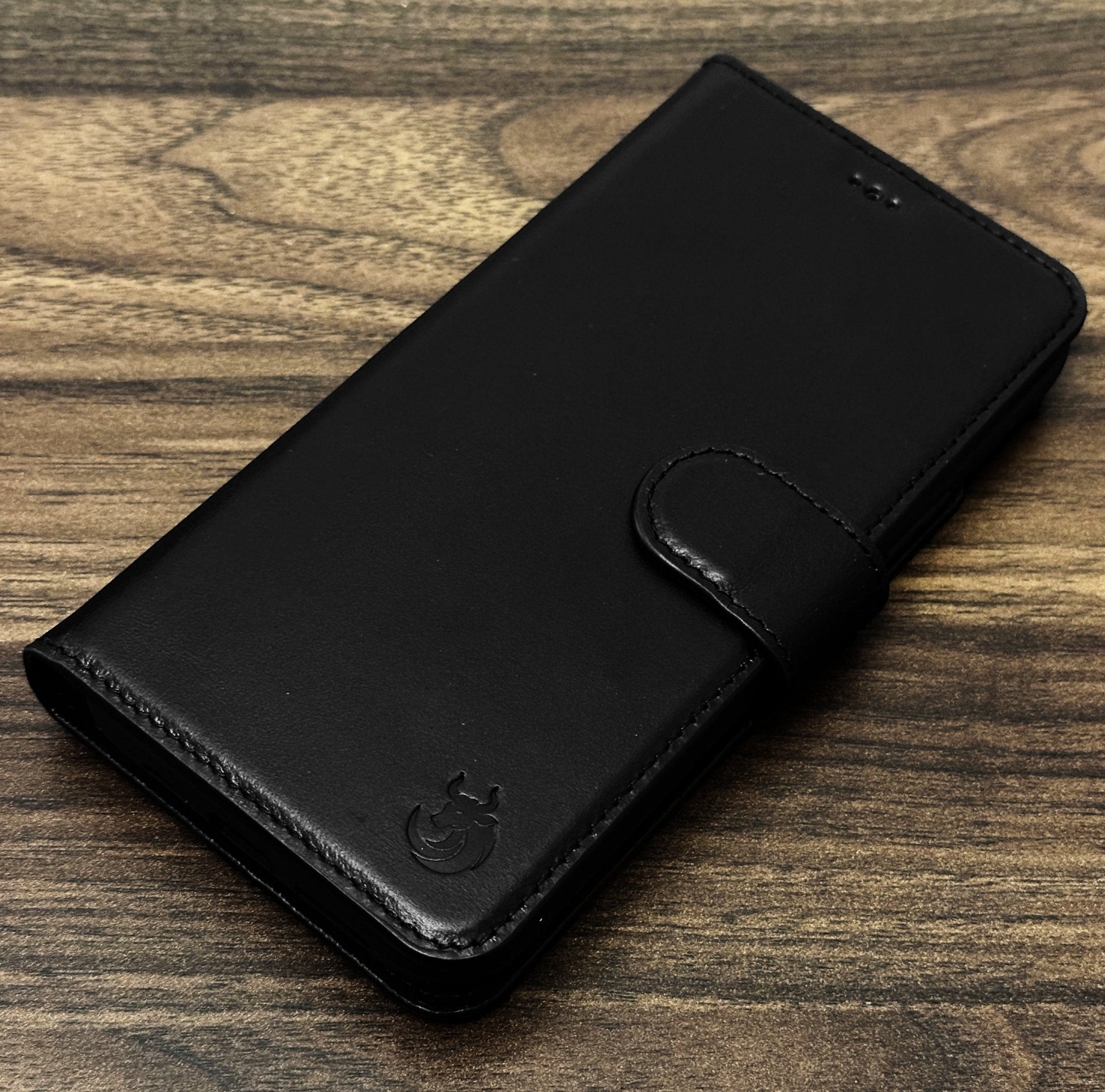 Vegas iPhone 15 Pro Max Wallet Case | MagSafe - TORONATA - 