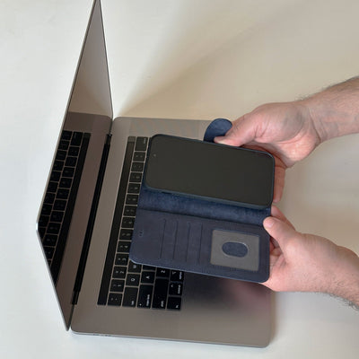 Vegas iPhone 15 Pro Wallet Case | MagSafe - TORONATA - 