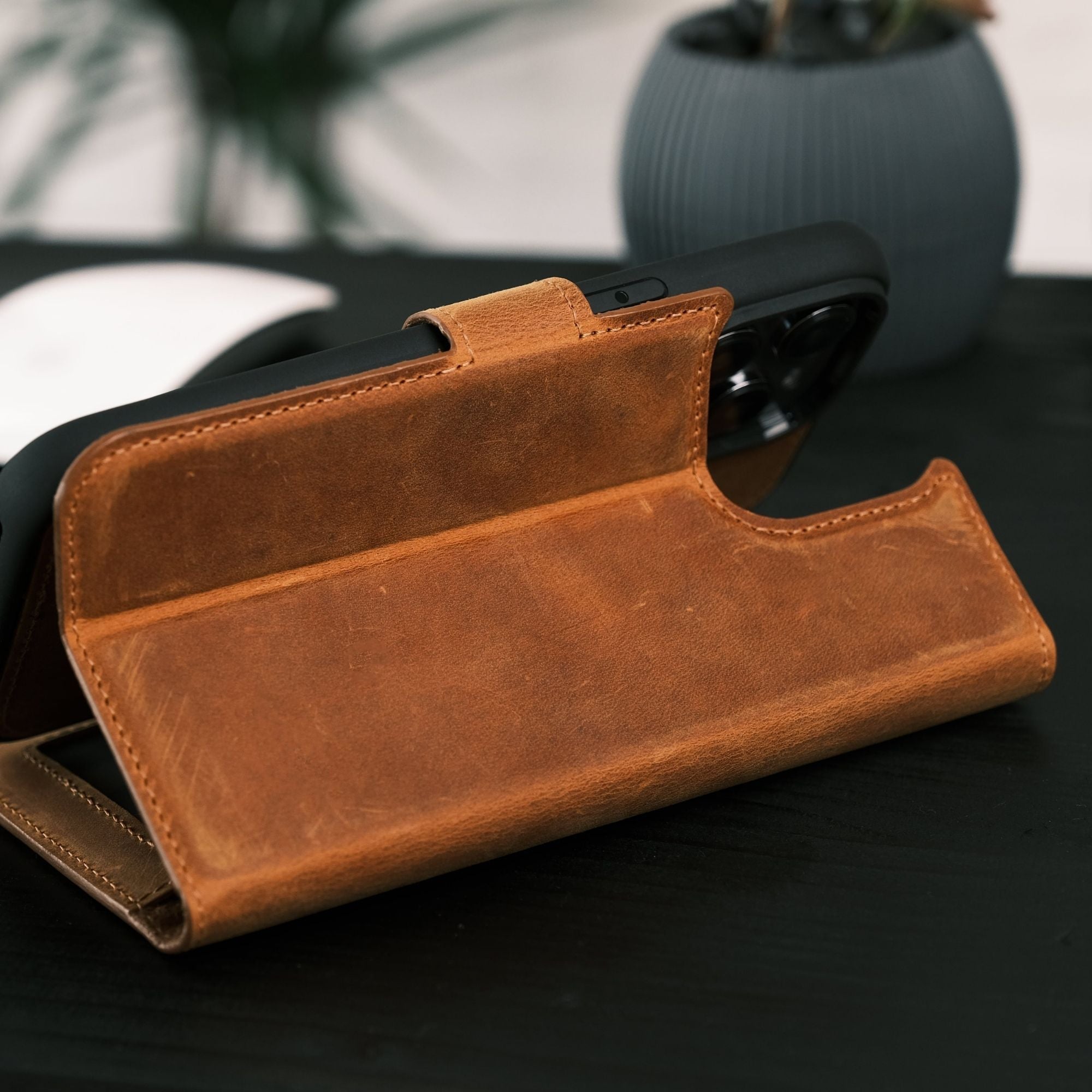 casper leather iphone 15 series wallet case - toronata - 