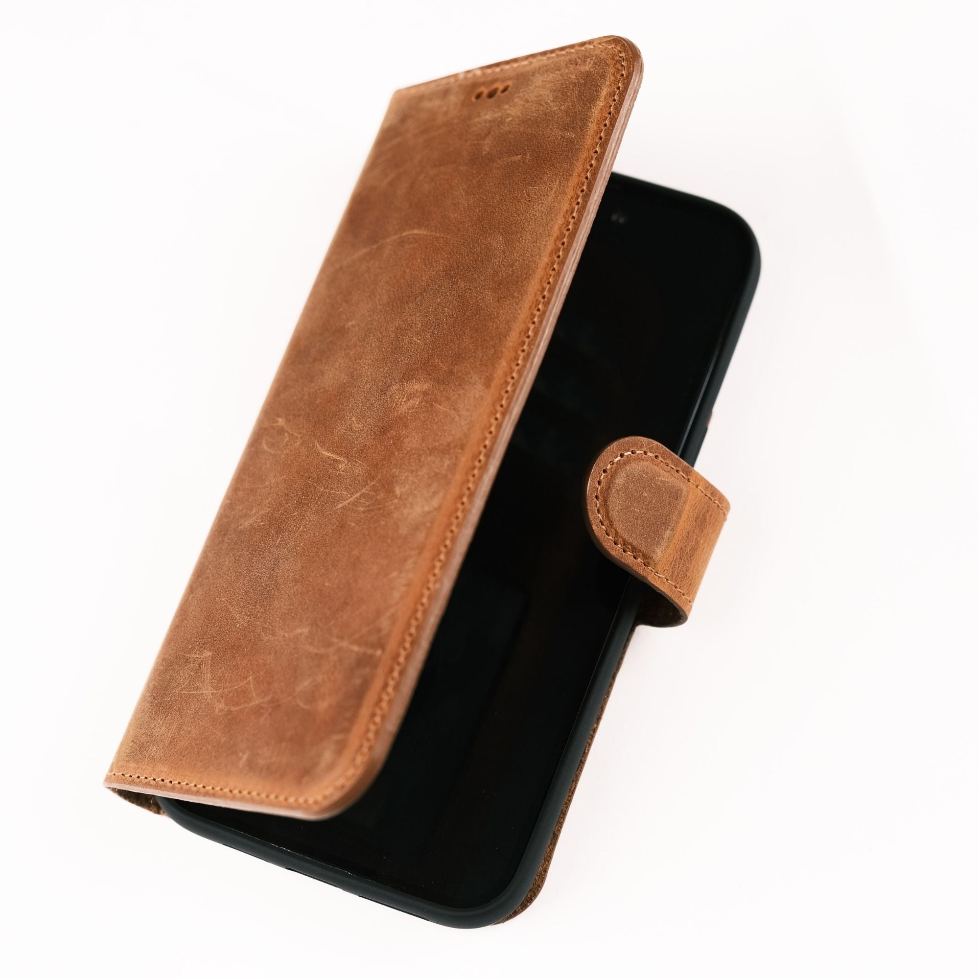 iPhone 15 Series Leather Folio Case Wallet with MagSafe - The Minimalist 3.0 Mahogany / iPhone 15 Plus