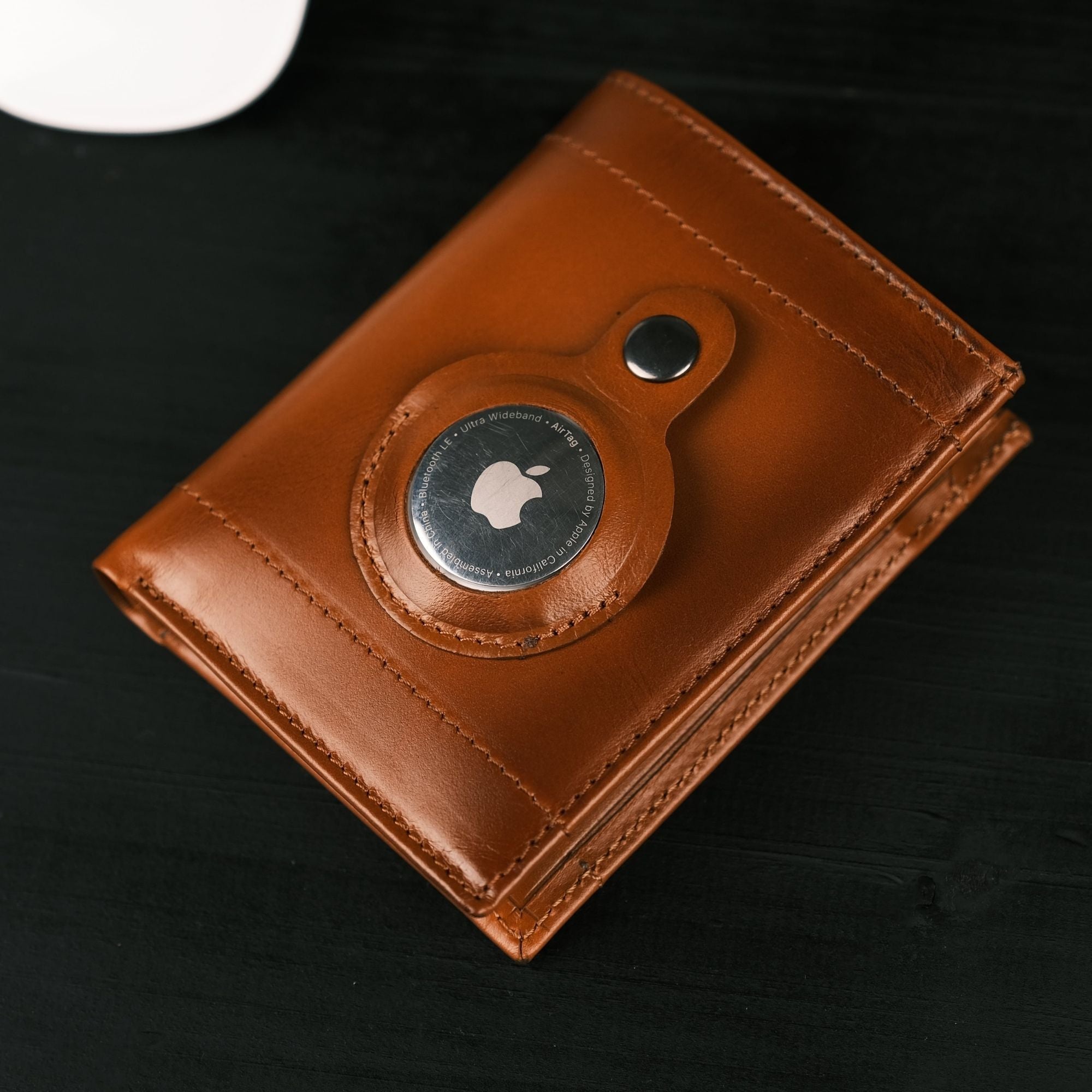 Glendo Apple AirTag Slot Leather Wallet, Handcrafted, Unisex Tan