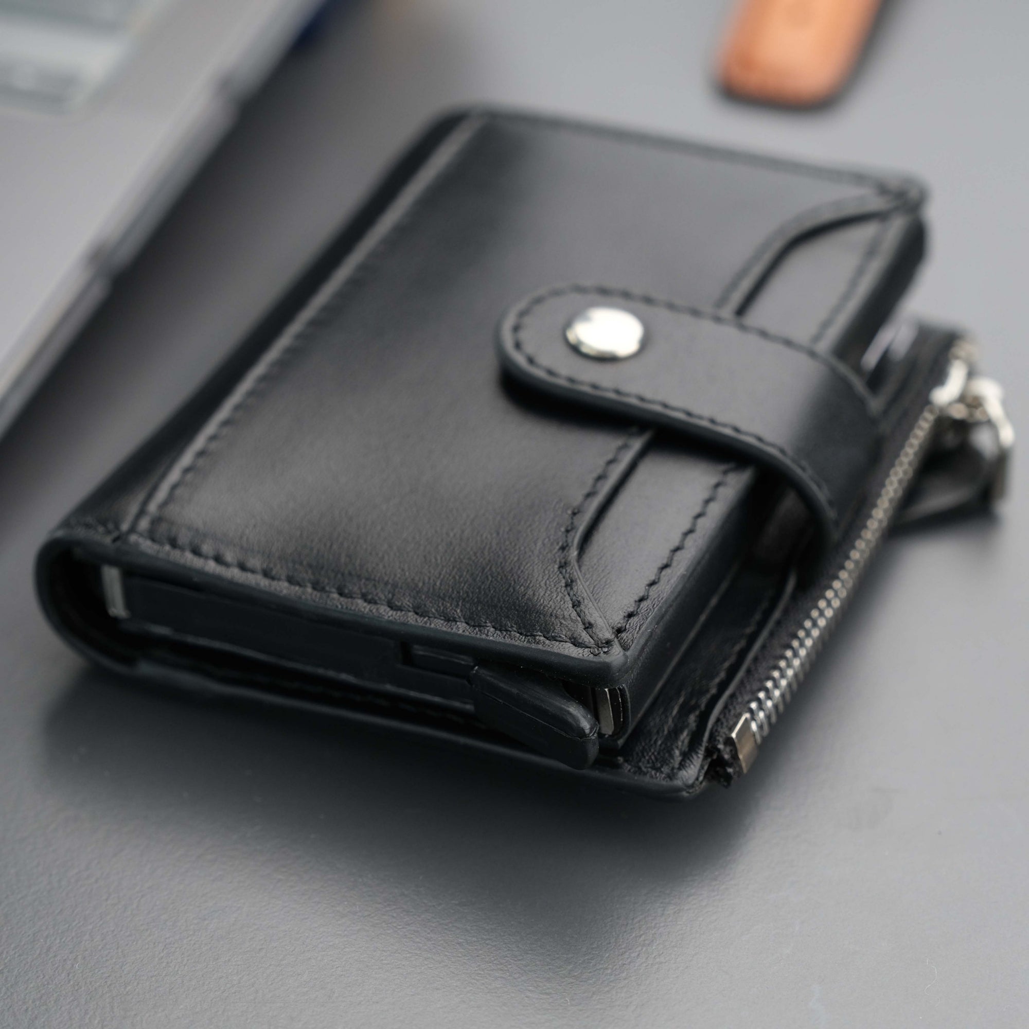 Glenrock Black Leather Pop Up Card Holder Wallet----TORONATA